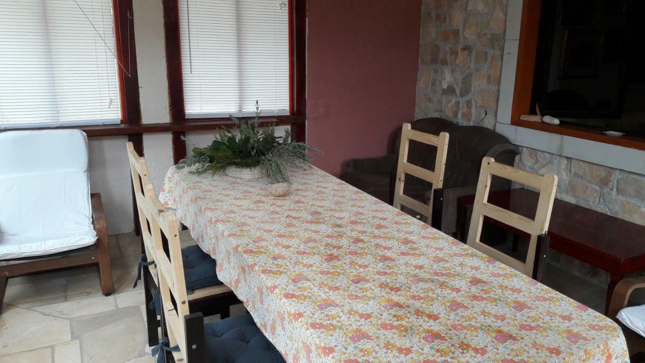 Apartments Picasso Komiža Buitenkant foto